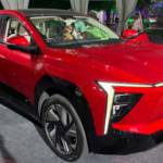 महिंद्रा XEV 9e और BE6 वायरलेस CarPlay फीचर के पीछे की सच्चाई और खरीदारों के सवाल
